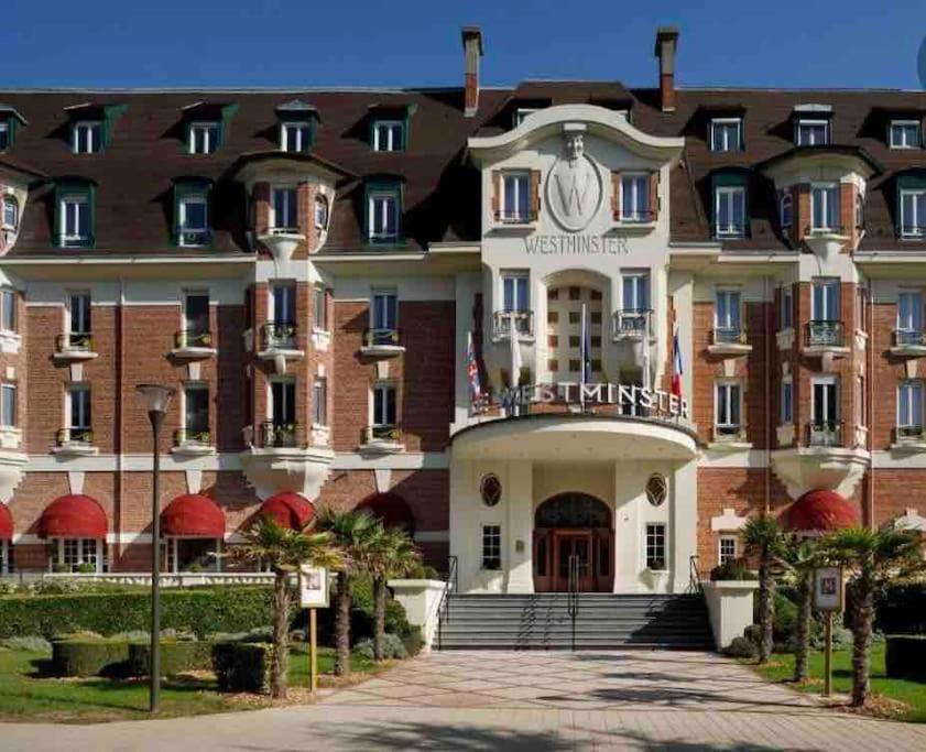Bel Appartement En Bord De Mer Le Touquet Luaran gambar